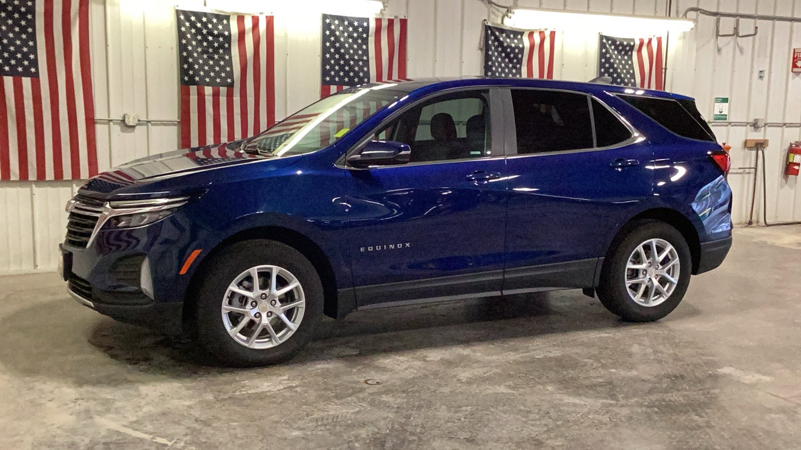 Used 2022 Chevrolet Equinox LT with VIN 3GNAXUEV9NL302772 for sale in Delano, Minnesota