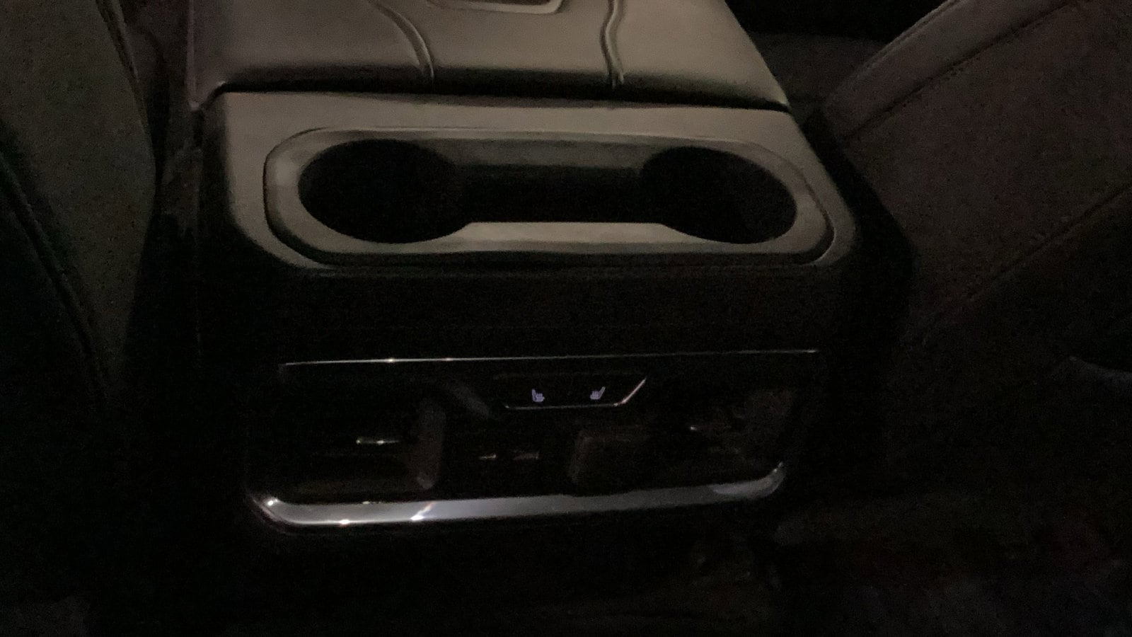 2021 Chevrolet Silverado 1500 LTZ - Photo 14