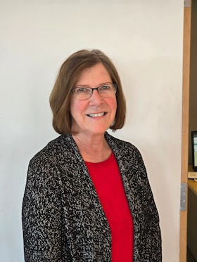 Staff member Sue Frisk from ID_ec54b4b7eeab