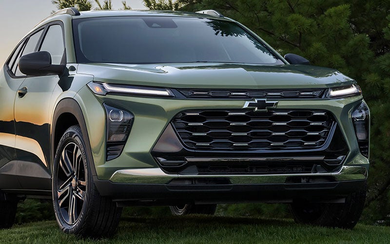 Vehículo naranja deportivo