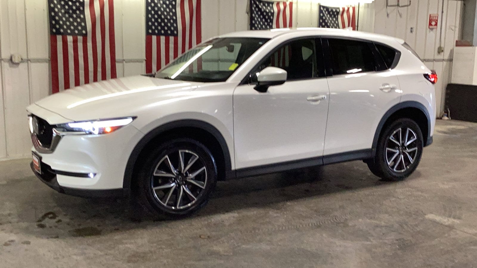 Used 2018 Mazda CX-5 Grand Touring with VIN JM3KFBDMXJ0405520 for sale in Delano, Minnesota