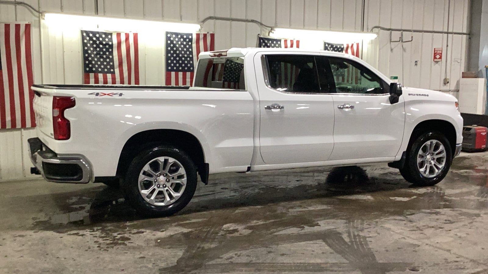 2026 Chevrolet Silverado 1500 LTZ - Photo 19