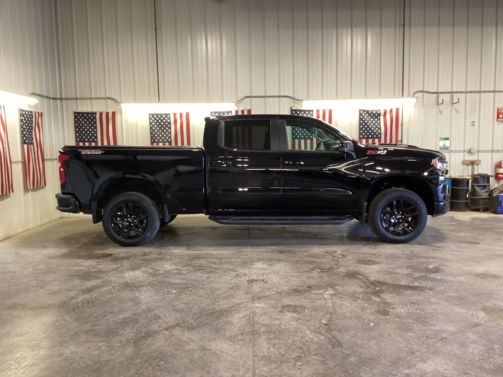 Used 2024 Chevrolet Silverado 1500 LT Trail Boss with VIN 3GCUDFE82RG445257 for sale in Delano, Minnesota