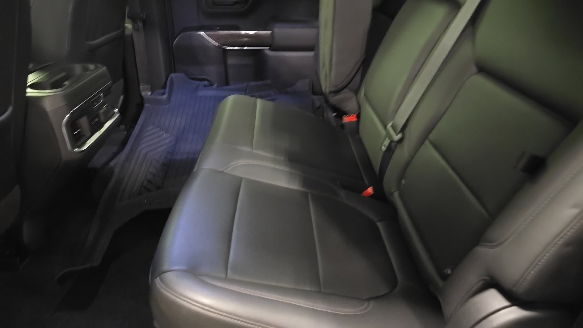 2020 Chevrolet Silverado 1500 LTZ - Photo 14