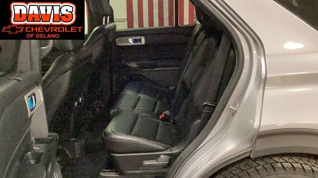 2020 Ford Explorer Limited - Photo 8