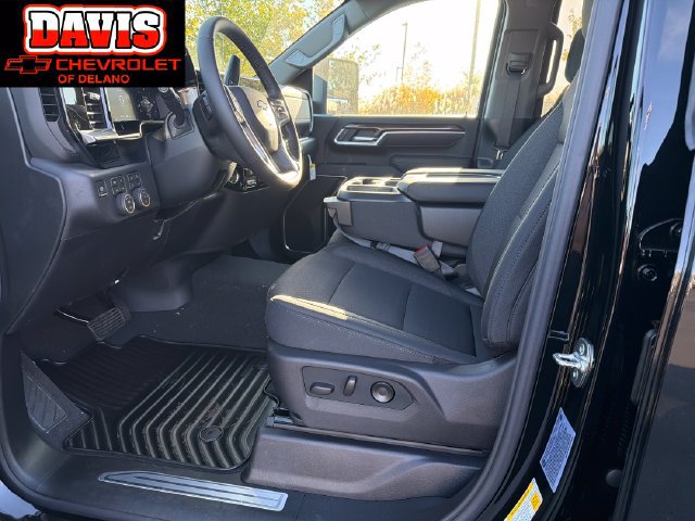 2026 Chevrolet Silverado 3500 HD LT - Photo 13