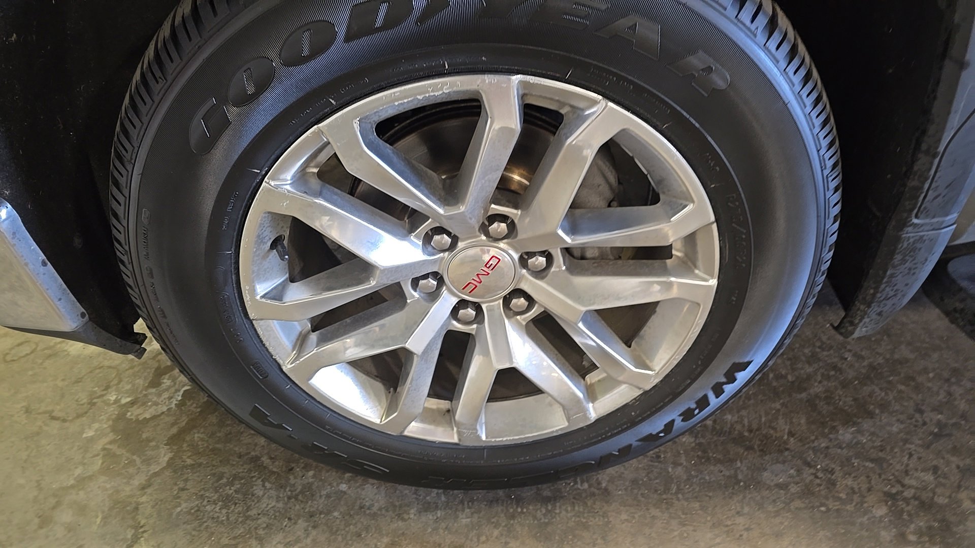 2020 Gmc Sierra 1500 SLT photo 4