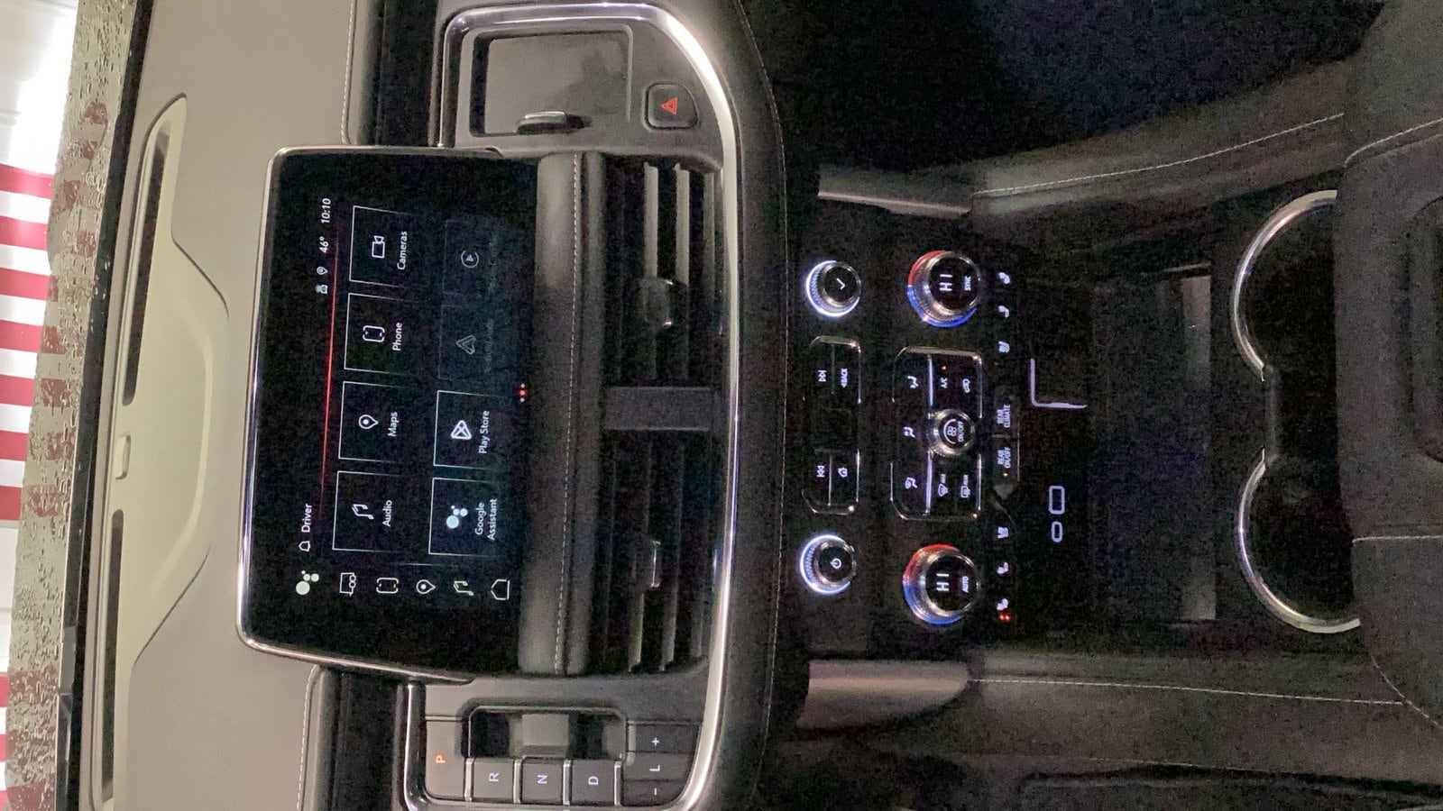 2024 GMC Yukon XL SLT - Photo 11