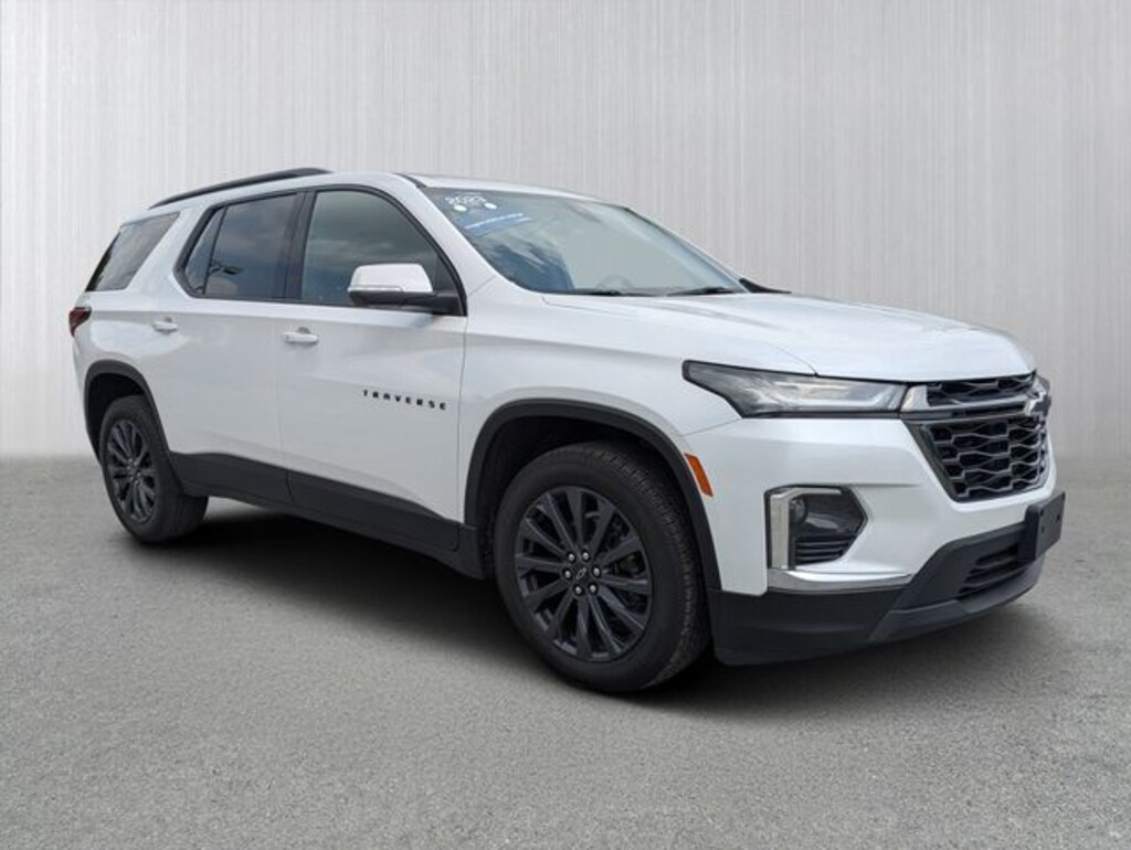 Used 2023 Chevrolet Traverse RS SUV