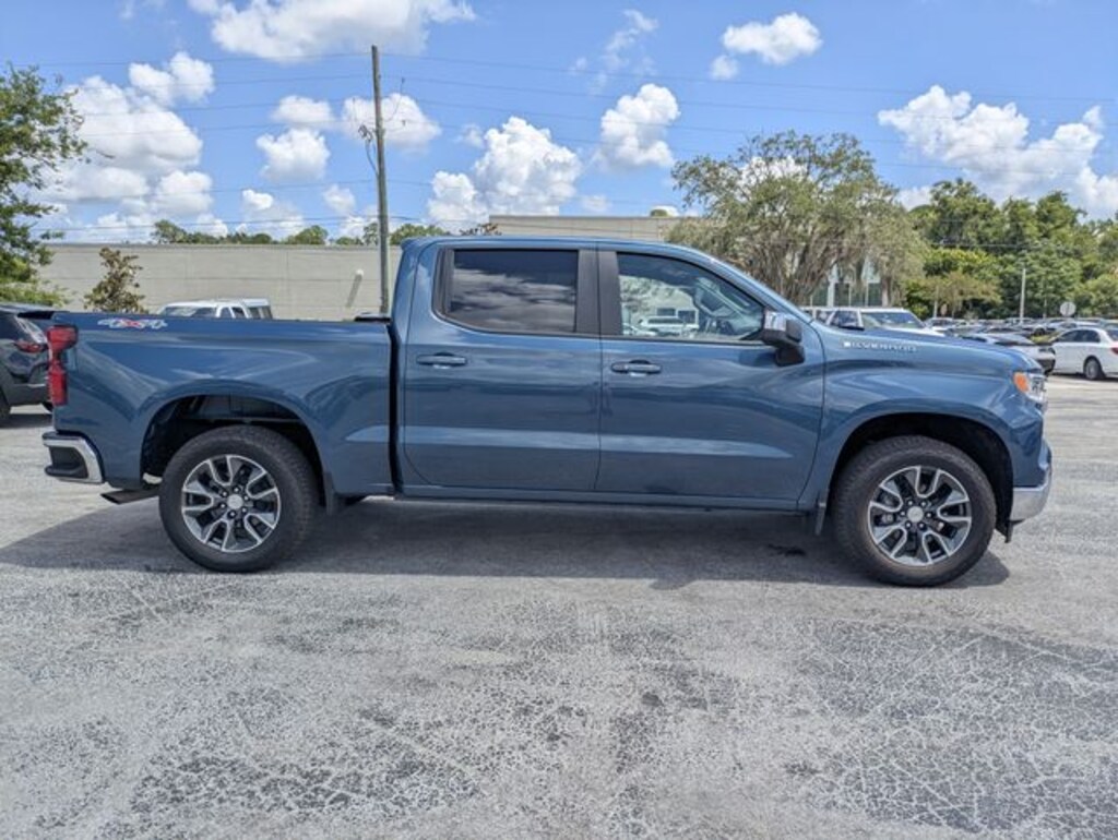 Used 2024 Chevrolet Silverado 1500 LT Truck Crew Cab