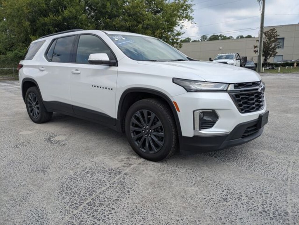 Used 2023 Chevrolet Traverse RS SUV
