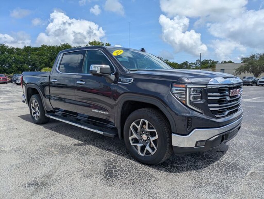 Used 2024 GMC Sierra 1500 SLT Truck Crew Cab