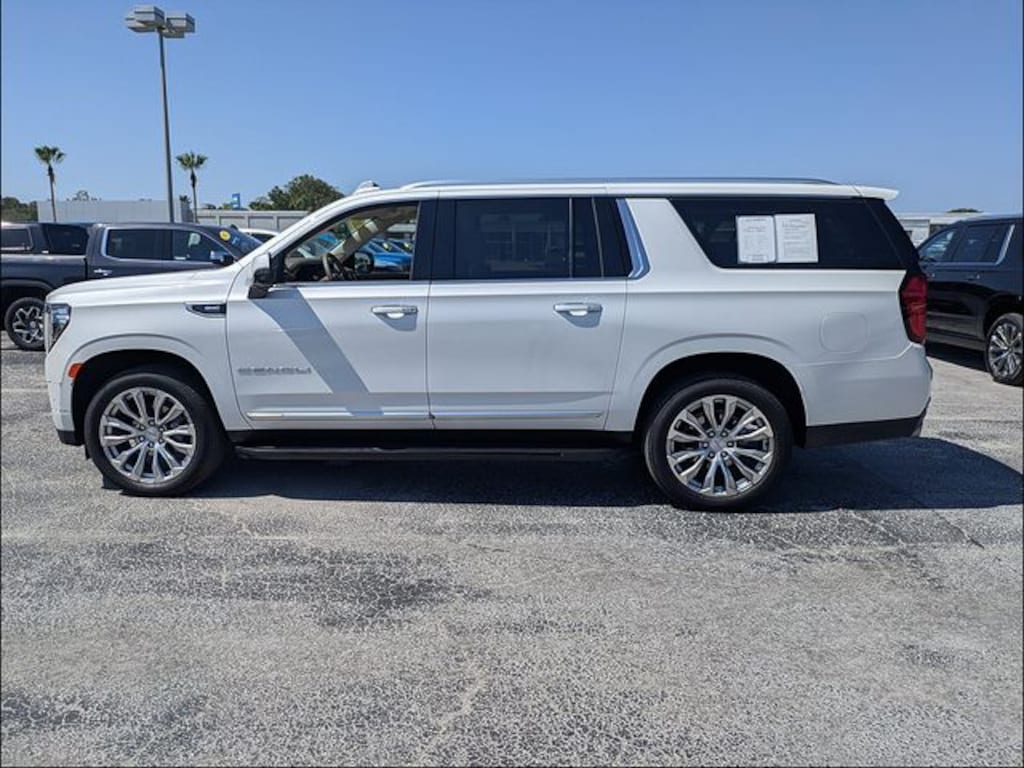 Used 2024 GMC Yukon XL Denali SUV