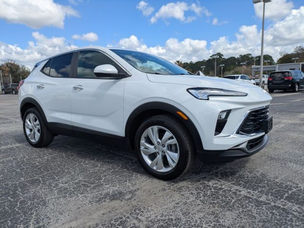 Used 2024 Buick Encore GX Preferred SUV