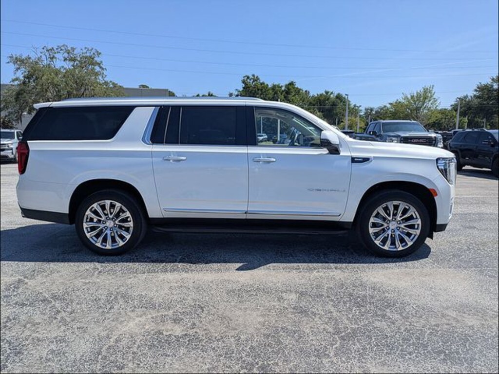 Used 2024 GMC Yukon XL Denali SUV