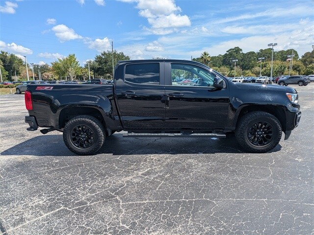 2022 Chevrolet Colorado Z71 photo 2