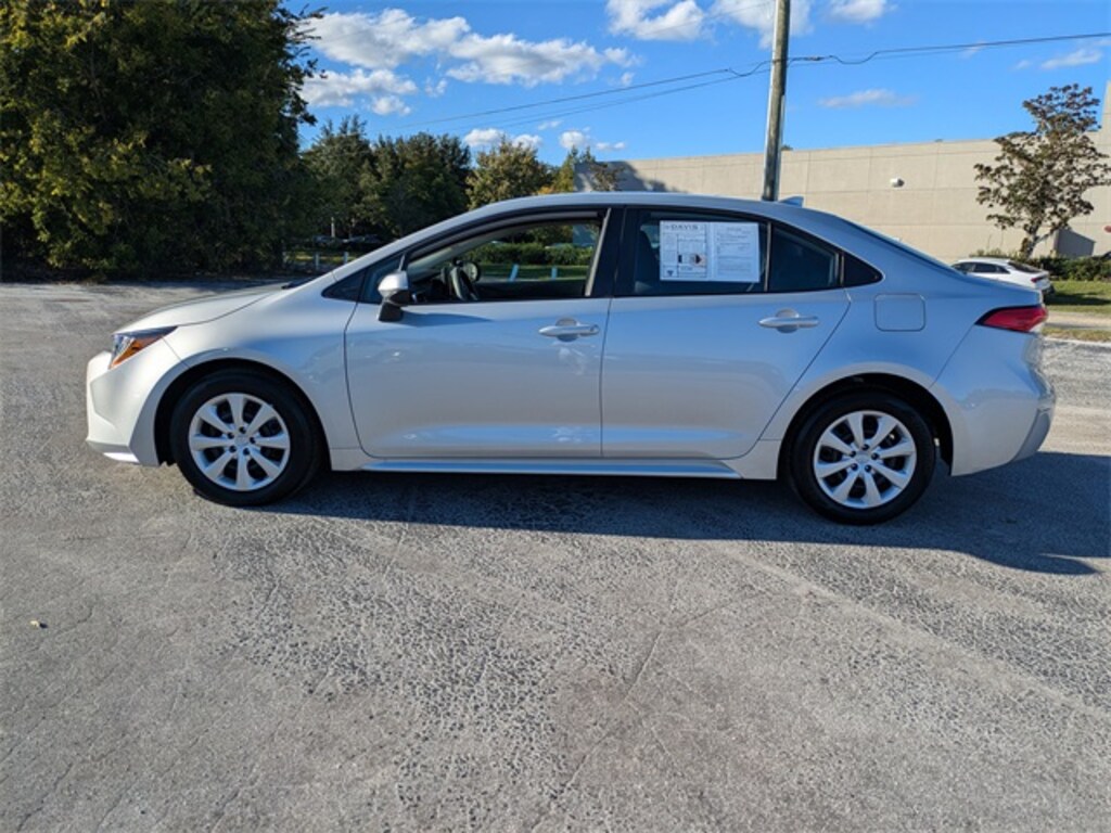 Used 2024 Toyota Corolla LE Sedan
