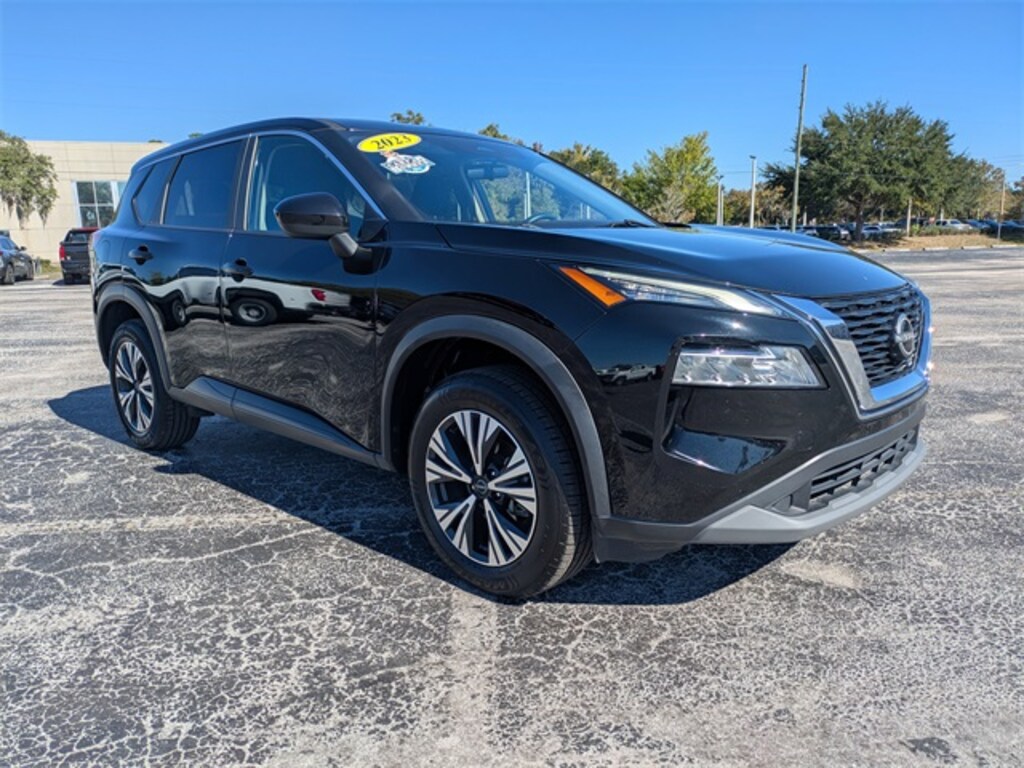 Used 2023 Nissan Rogue SV SUV