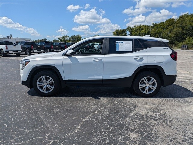 2024 Gmc Terrain SLE photo 4