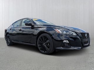 2022 Nissan Altima 2.5 SR Sedan