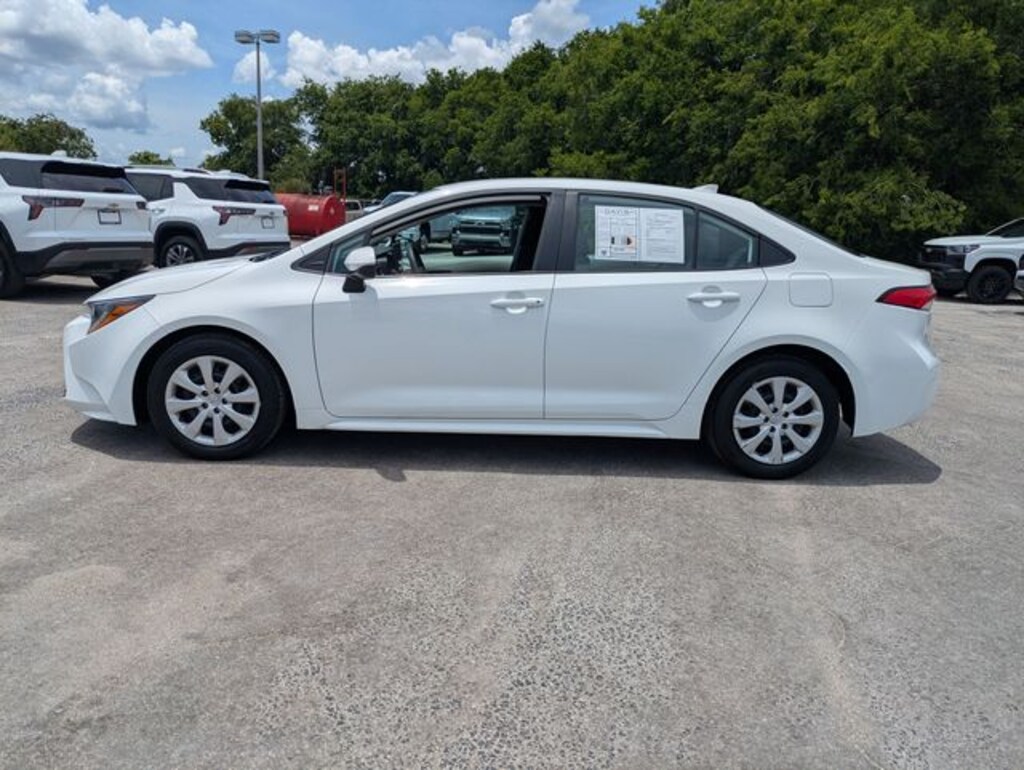 Used 2024 Toyota Corolla LE Sedan