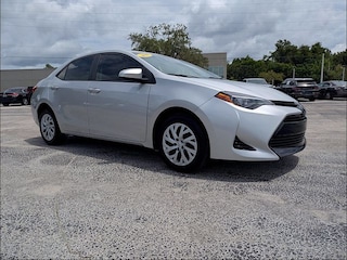 2018 Toyota Corolla LE Sedan