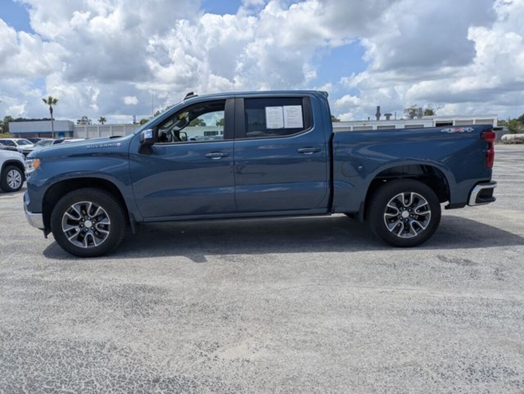 Used 2024 Chevrolet Silverado 1500 LT Truck Crew Cab