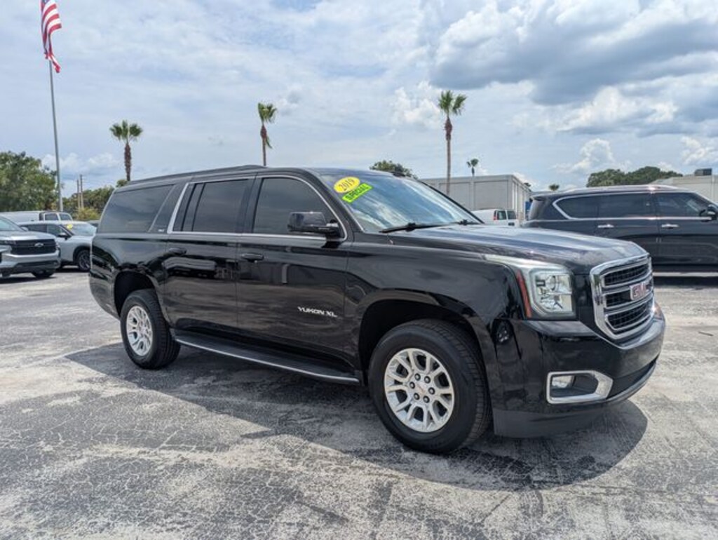 Used 2019 GMC Yukon XL SLT SUV