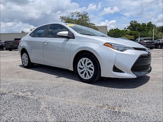 2017 Toyota Corolla LE Sedan
