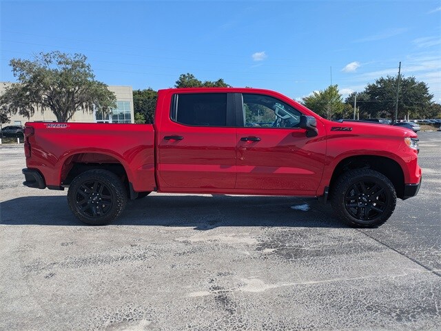 2023 Chevrolet Silverado 1500 LT Trail Boss photo 3