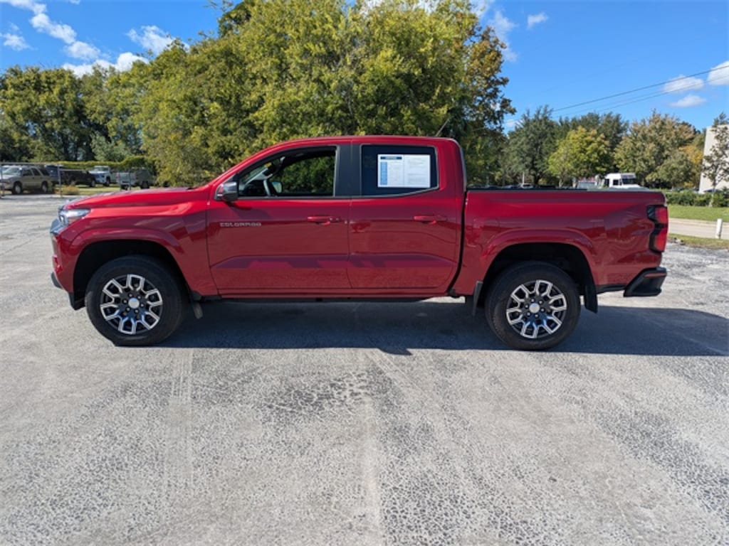 Used 2023 Chevrolet Colorado LT Truck Crew Cab