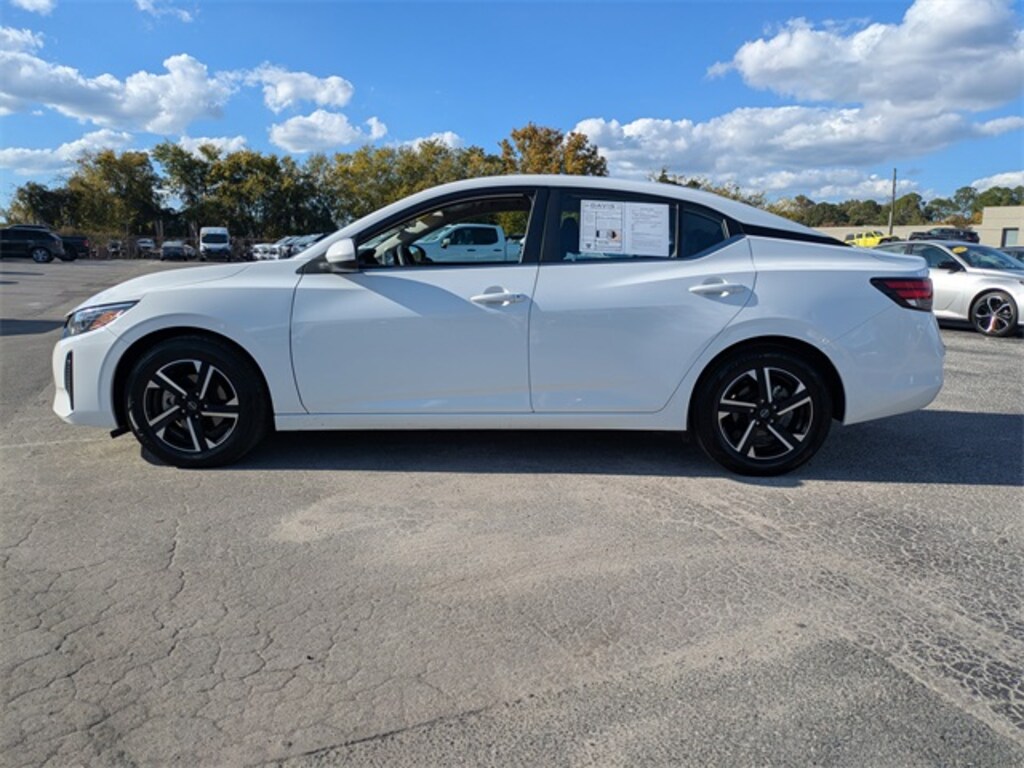 Used 2024 Nissan Sentra SV Sedan