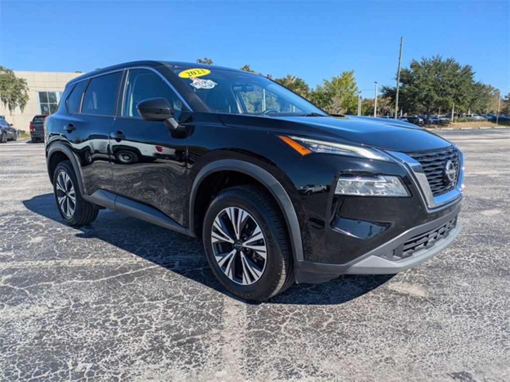 Used 2023 Nissan Rogue SV SUV