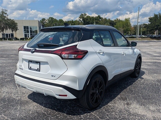 2023 Nissan Kicks SV photo 4
