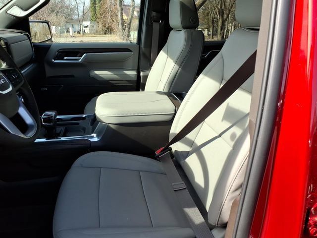 2026 GMC Sierra 1500 SLT - Photo 18