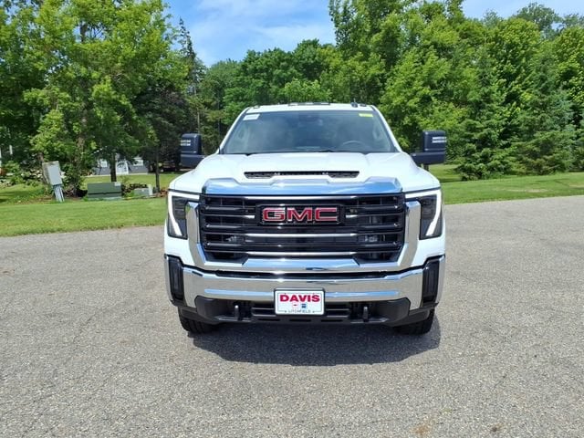 2026 GMC Sierra 3500HD Pro - Photo 9