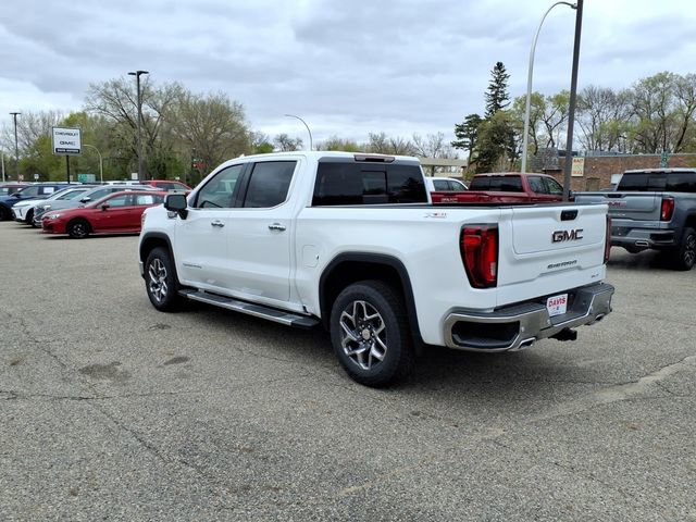 2026 GMC Sierra 1500 SLT - Photo 6