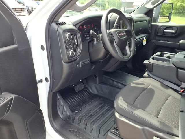 2026 GMC Sierra 3500HD Pro - Photo 10