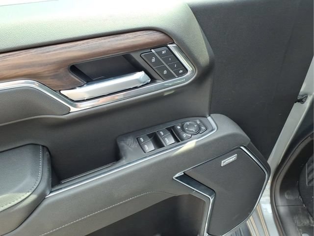2026 GMC Sierra 1500 SLT - Photo 16