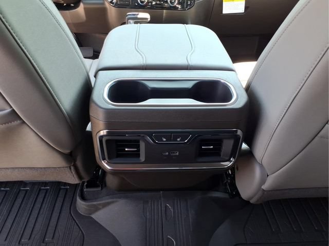 2026 GMC Sierra 1500 SLT - Photo 15