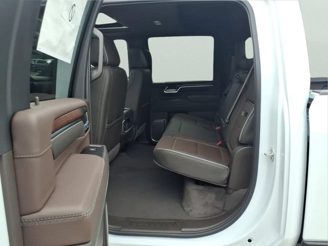 2026 GMC Sierra 3500HD Denali - Photo 10