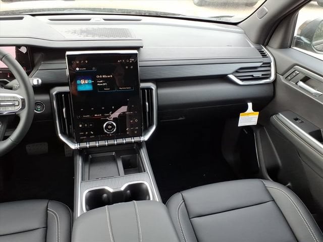 2026 GMC Acadia Elevation - Photo 14