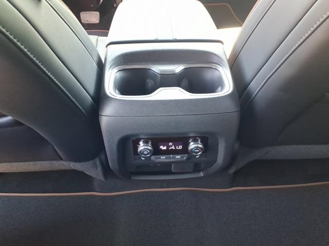 2026 GMC Acadia AT4 - Photo 16
