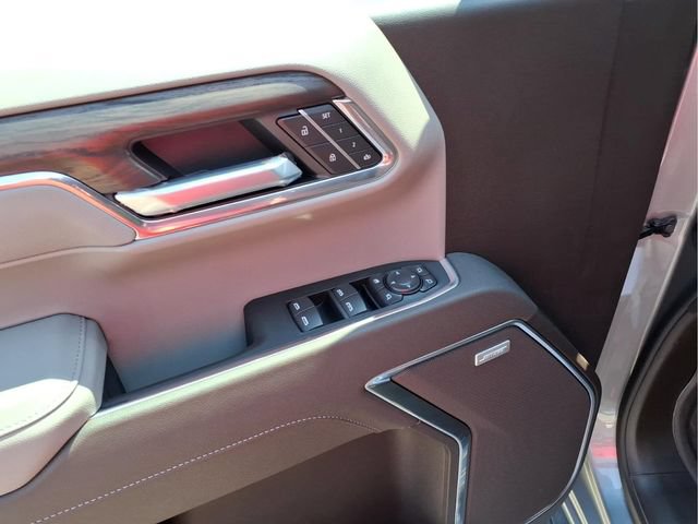 2026 GMC Sierra 1500 SLT - Photo 16