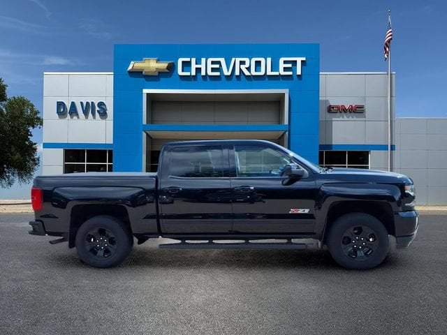Used 2018 Chevrolet Silverado 1500 LTZ with VIN 3GCUKSEJ4JG127128 for sale in Litchfield, Minnesota