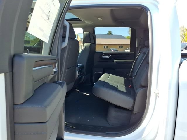 2026 GMC Sierra 3500HD SLT - Photo 11