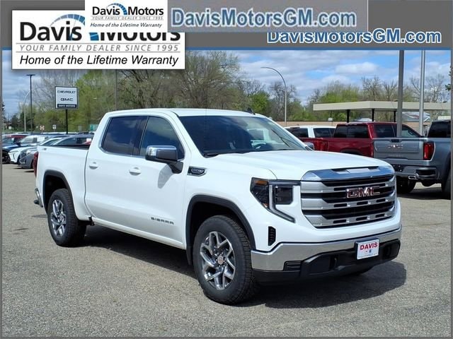 2026 GMC Sierra 4WD Crew Cab Short Box SLE's photo