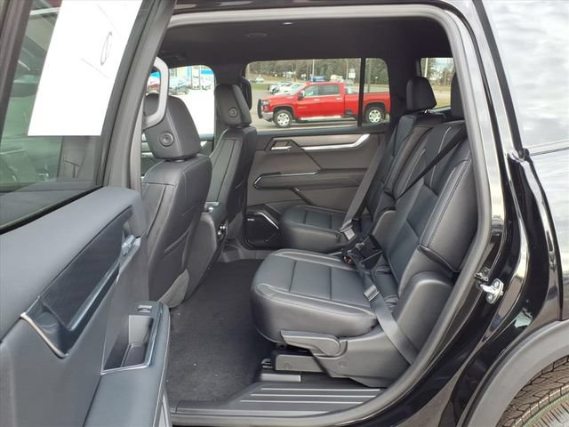 2026 GMC Acadia Elevation - Photo 10
