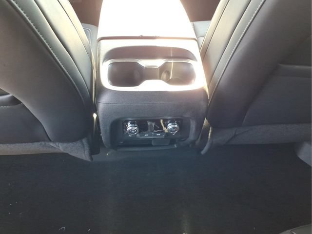2026 GMC Acadia Elevation - Photo 15