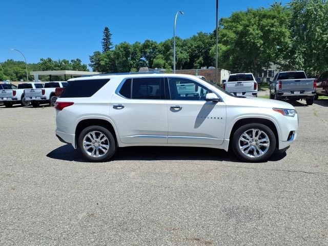 Used 2021 Chevrolet Traverse High Country with VIN 1GNEVNKW7MJ269111 for sale in Litchfield, Minnesota